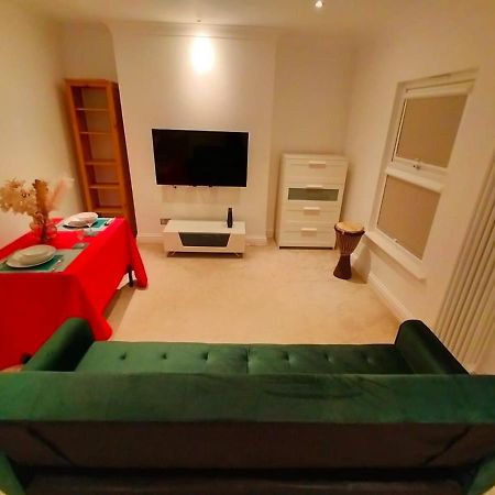 Fully-Equipped Flat In The City Of Londra Exterior foto