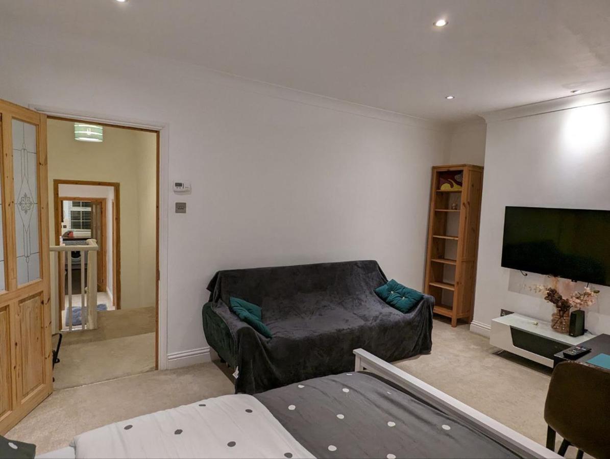 Fully-Equipped Flat In The City Of Londra Exterior foto